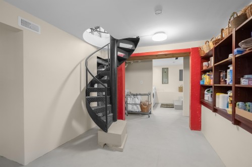 4504 Beatrice Street, Vancouver, BC - Indoor Photo Showing Other Room