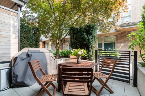 5510 Oak Street, Vancouver, BC - Outdoor With Deck Patio Veranda With Exterior