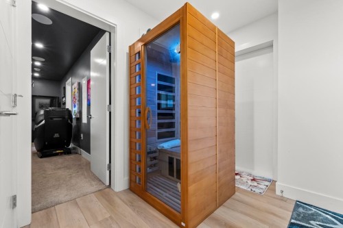 4479 Carson Street, Burnaby, BC - Indoor Photo Showing Other Room