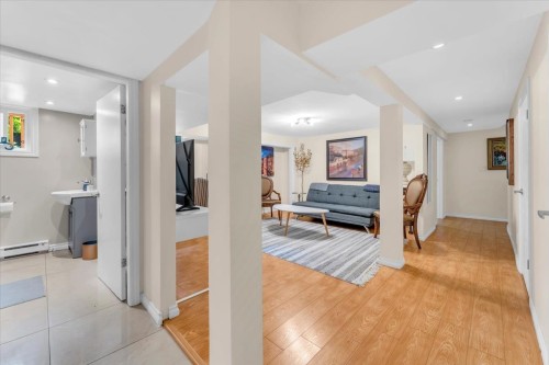 1476 33Rd Avenue W, Vancouver, BC - Indoor Photo Showing Other Room