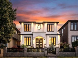 3078 20th Avenue W Vancouver, BC V6L 1H8