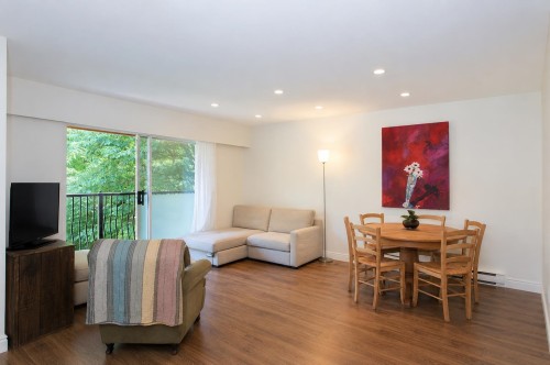 6440 Douglas Street, West Vancouver, BC - Indoor