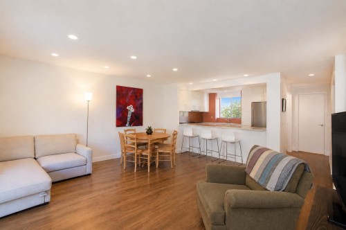 6440 Douglas Street, West Vancouver, BC - Indoor Photo Showing Living Room