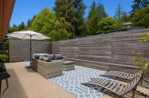 6440 Douglas Street, West Vancouver, BC - Outdoor