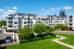 312-3136 St Johns Street  Port Moody, BC V3H 5E4