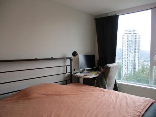 2304-3100 Windsor Gate, Coquitlam, BC - Indoor Photo Showing Bedroom