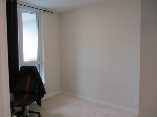 2304-3100 Windsor Gate, Coquitlam, BC - Indoor Photo Showing Other Room