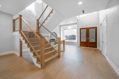 1211 Foster Avenue, Coquitlam, BC - Indoor Photo Showing Other Room