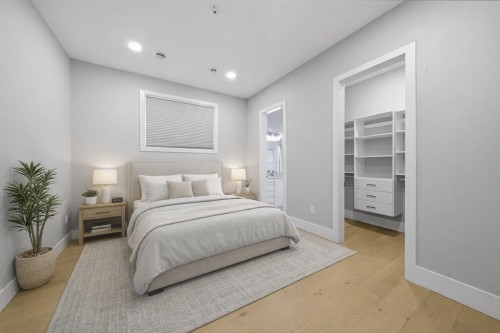 1211 Foster Avenue, Coquitlam, BC - Indoor Photo Showing Bedroom