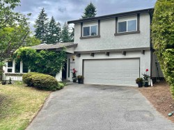 1205 Cypress Place  Port Moody, BC V3H 3Y7