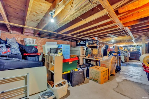 2322 Lawson Avenue, West Vancouver, BC - Indoor Photo Showing Basement