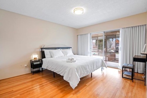 3136 53Rd Avenue E, Vancouver, BC - Indoor Photo Showing Bedroom