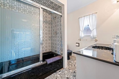 3136 53Rd Avenue E, Vancouver, BC - Indoor
