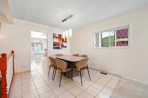 3136 53Rd Avenue E, Vancouver, BC - Indoor Photo Showing Dining Room