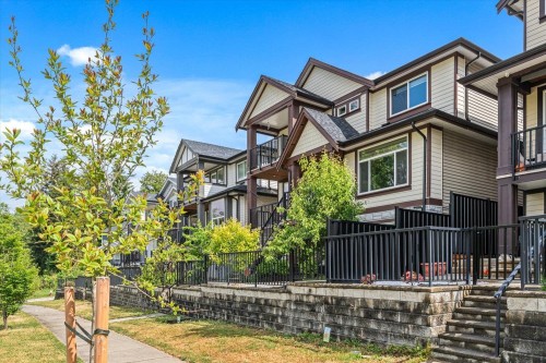 10166 Jackson Road, Maple Ridge, BC - Outdoor