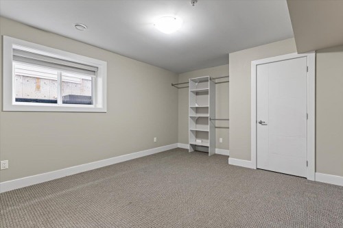 10166 Jackson Road, Maple Ridge, BC - Indoor Photo Showing Other Room
