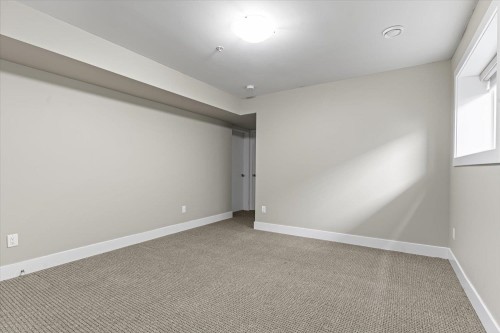 10166 Jackson Road, Maple Ridge, BC - Indoor Photo Showing Other Room