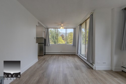 701-1785 Esquimalt Avenue , West Vancouver, BC V7V 1R7 3