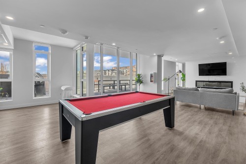 1506-901 Lougheed Highway, Coquitlam, BC - Indoor Photo Showing Other Room With Fireplace
