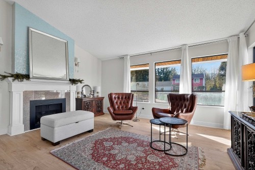 1838 Harbour Drive, Coquitlam, BC - Indoor Photo Showing Living Room With Fireplace