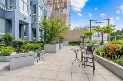 1006-933 Seymour Street  Vancouver, BC V6B 6L6