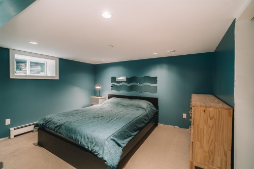 1845 Harbour Street, Port Coquitlam, BC - Indoor Photo Showing Bedroom