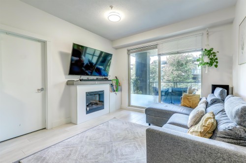 304-7478 Byrnepark Walk  Burnaby, BC V3N 0B5