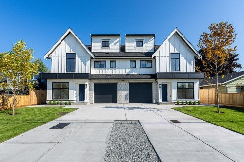 4945 44 Avenue, Delta, BC - Outdoor With Deck Patio Veranda With Facade