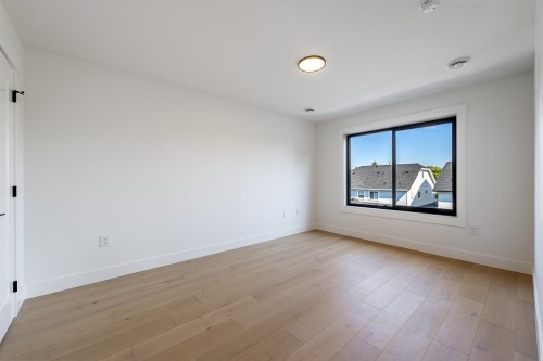 4945 44 Avenue, Delta, BC - Indoor Photo Showing Other Room
