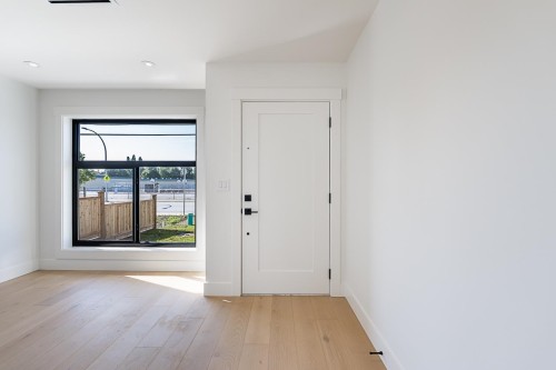 4945 44 Avenue, Delta, BC - Indoor Photo Showing Other Room