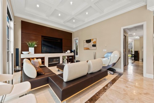 4333 Townley Street, Vancouver, BC - Indoor