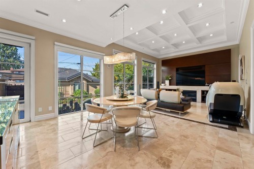4333 Townley Street, Vancouver, BC - Indoor