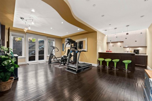 4333 Townley Street, Vancouver, BC - Indoor Photo Showing Gym Room