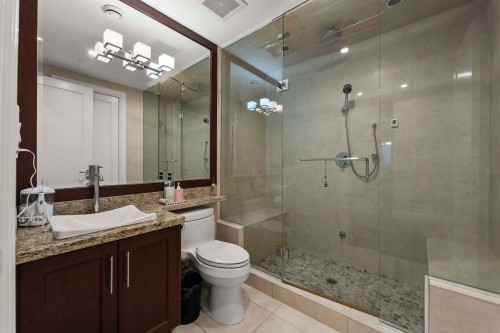 4333 Townley Street, Vancouver, BC - Indoor Photo Showing Bathroom