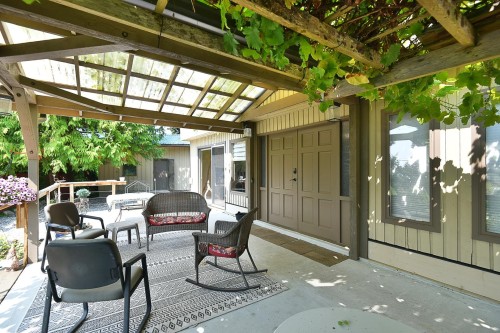 6450 Jasper Road, Sechelt, BC - Outdoor With Deck Patio Veranda With Exterior