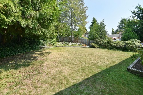 6450 Jasper Road, Sechelt, BC - Outdoor