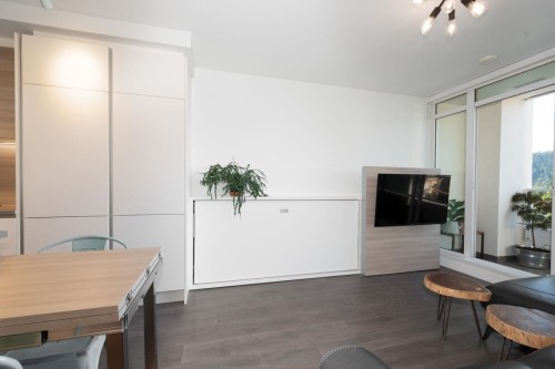 610-657 Whiting Way, Coquitlam, BC - Indoor