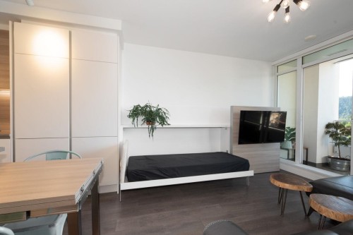 610-657 Whiting Way, Coquitlam, BC - Indoor