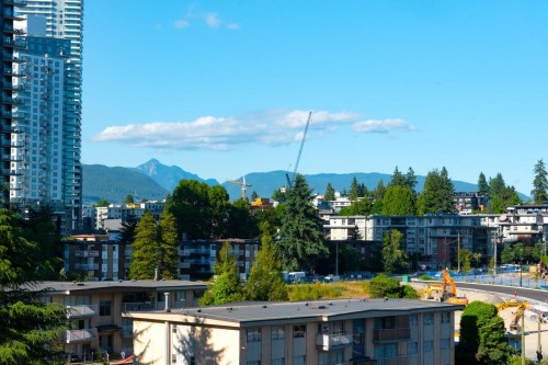 610-657 Whiting Way, Coquitlam, BC - Outdoor