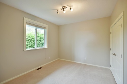 6216 Oracle Road, Sechelt, BC - Indoor Photo Showing Other Room