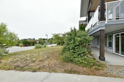 6216 Oracle Road, Sechelt, BC - Outdoor