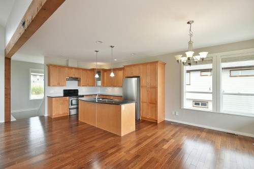 6216 Oracle Road, Sechelt, BC - Indoor Photo Showing Kitchen With Double Sink