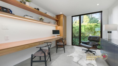6510 Madrona Crescent, West Vancouver, BC - Indoor