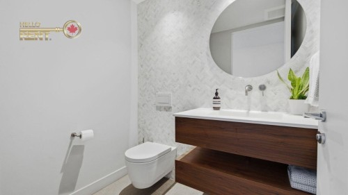 6510 Madrona Crescent, West Vancouver, BC - Indoor Photo Showing Bathroom