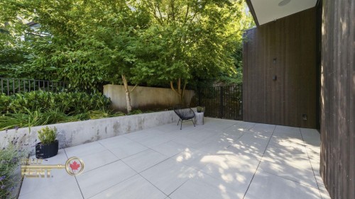 6510 Madrona Crescent, West Vancouver, BC - Outdoor