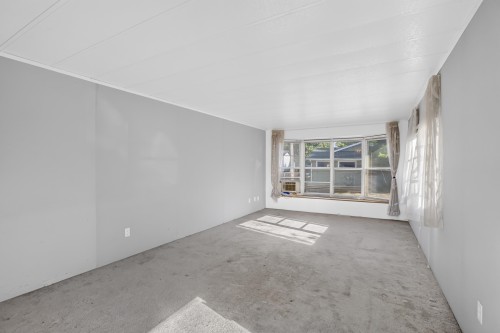 14-21163 Lougheed Highway, Maple Ridge, BC 