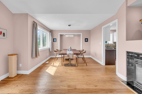 3017 Maplewood Court, Coquitlam, BC - Indoor
