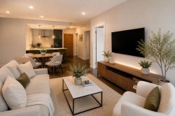 226-1777 7th Avenue W Vancouver, BC V6J 0E5