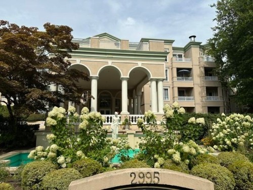 411-2995 Princess Crescent, Coquitlam, BC - Outdoor
