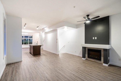 83-13819 232 Street, Maple Ridge, BC - Indoor With Fireplace